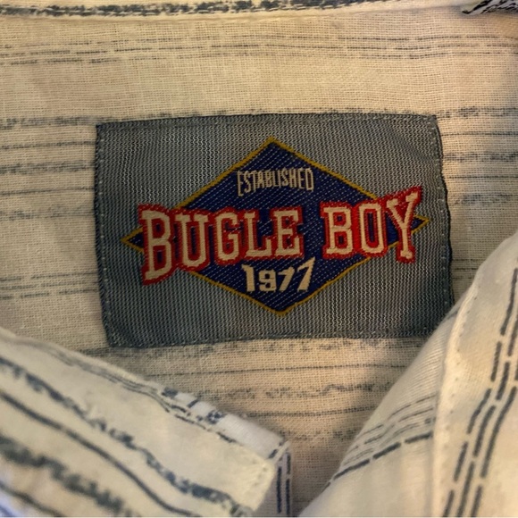 Bugle Boy Button Down Short Sleeve Shirt Size Medium Color Blue And White - Picture 3 of 7
